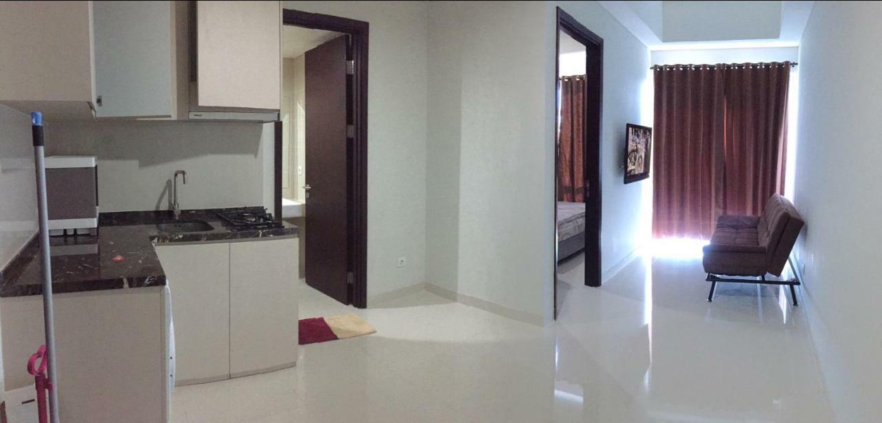 Apartemen Puri Mansion Jl. Lingkar Luar Barat Kelurahan Duri Kosambi Kecamatan Cengkareng Barat Pangsapuri